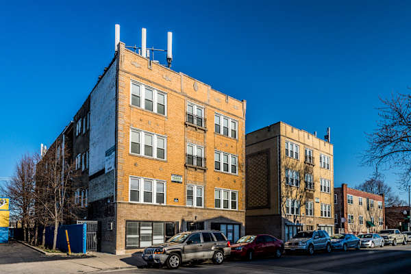 2610 N Laramie Ave property
